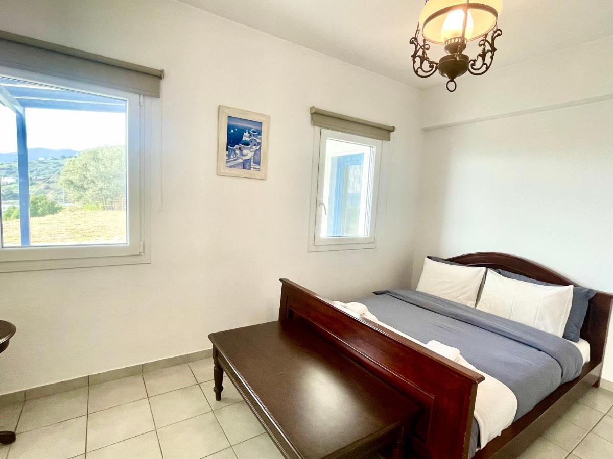 Villa Hena Баци Екстериор снимка